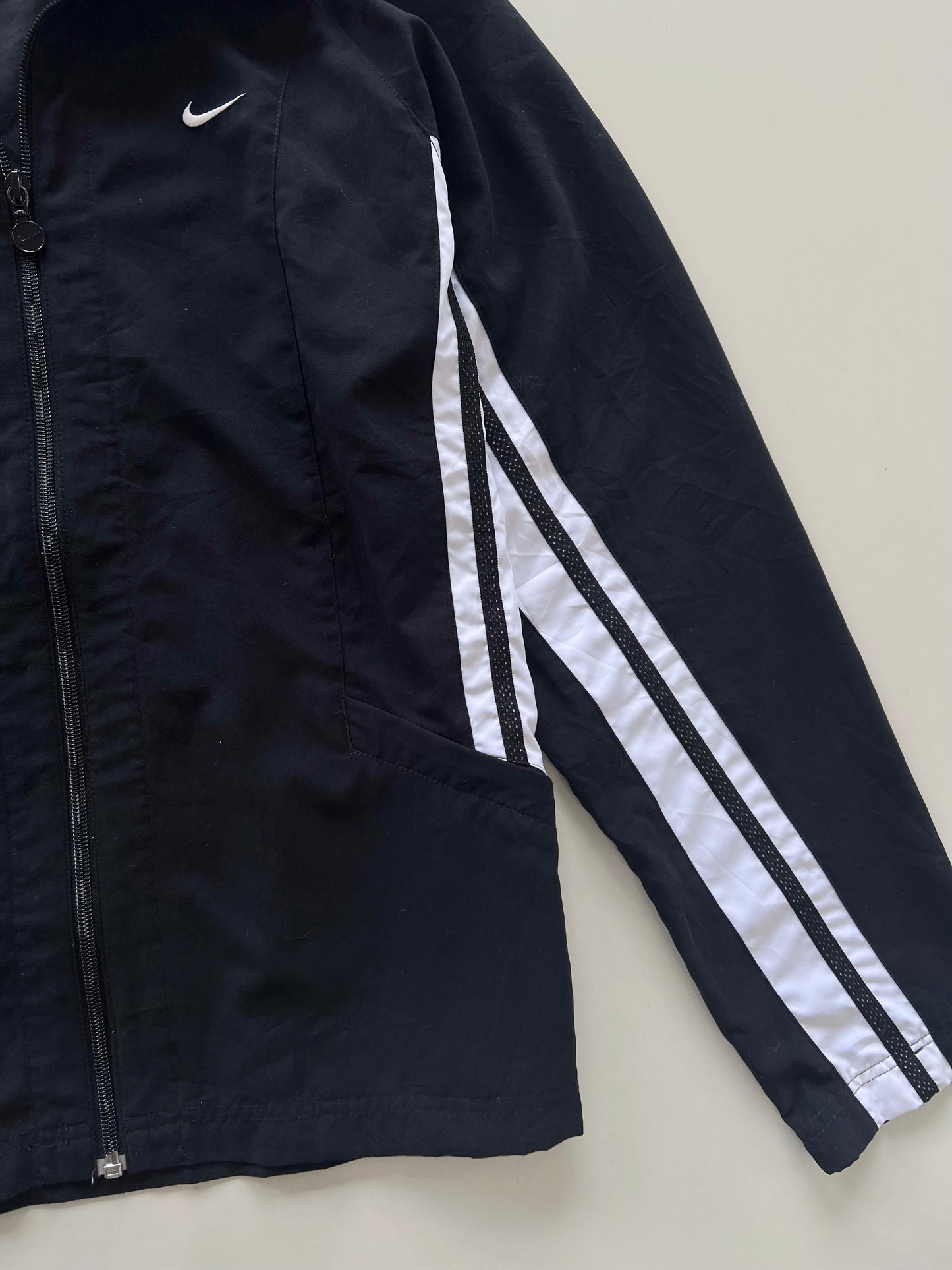 Nike Vintage Zipper-Bust 44