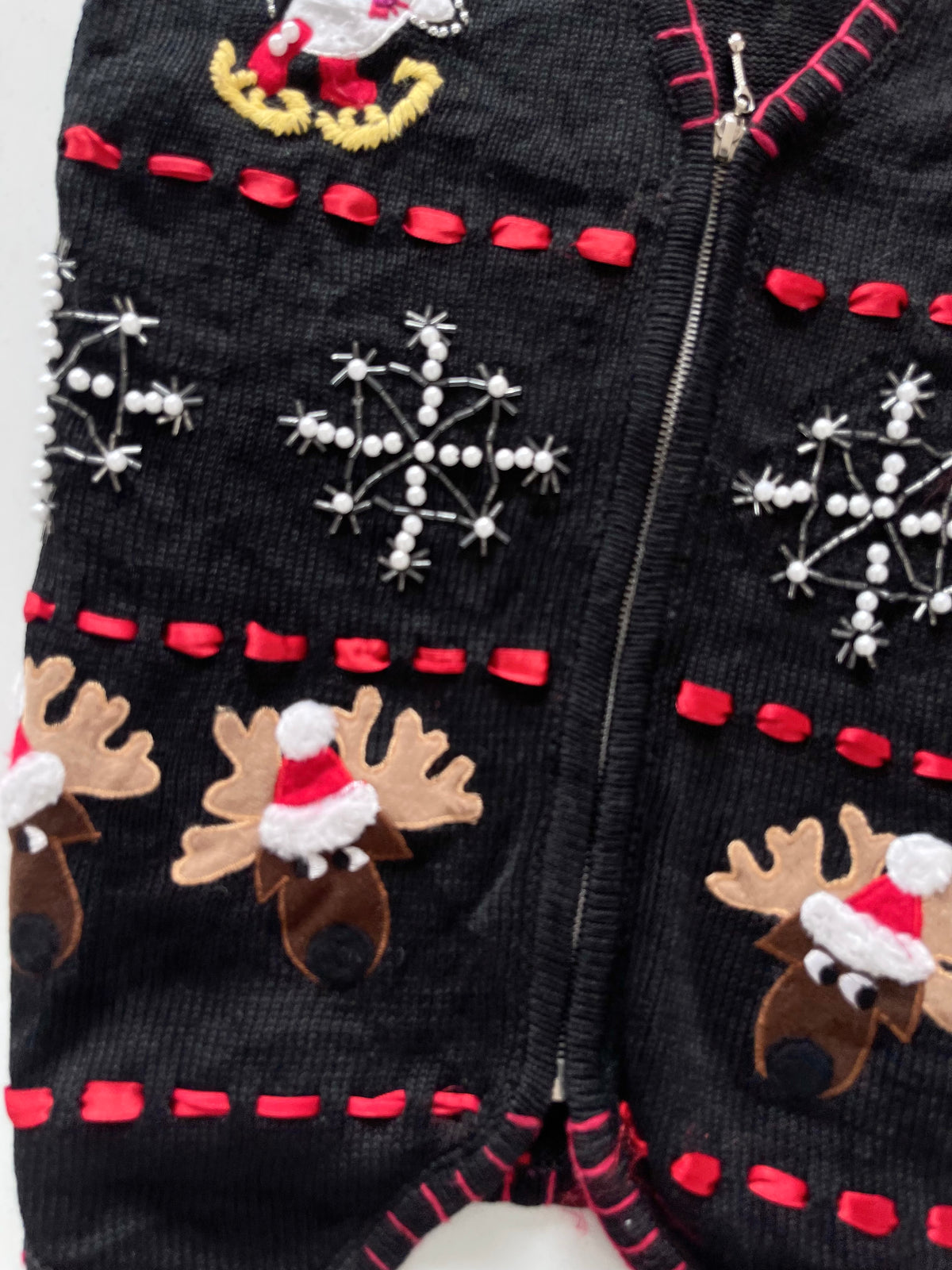 Arlando Embroidered Christmas Vest Sweater-Bust 42