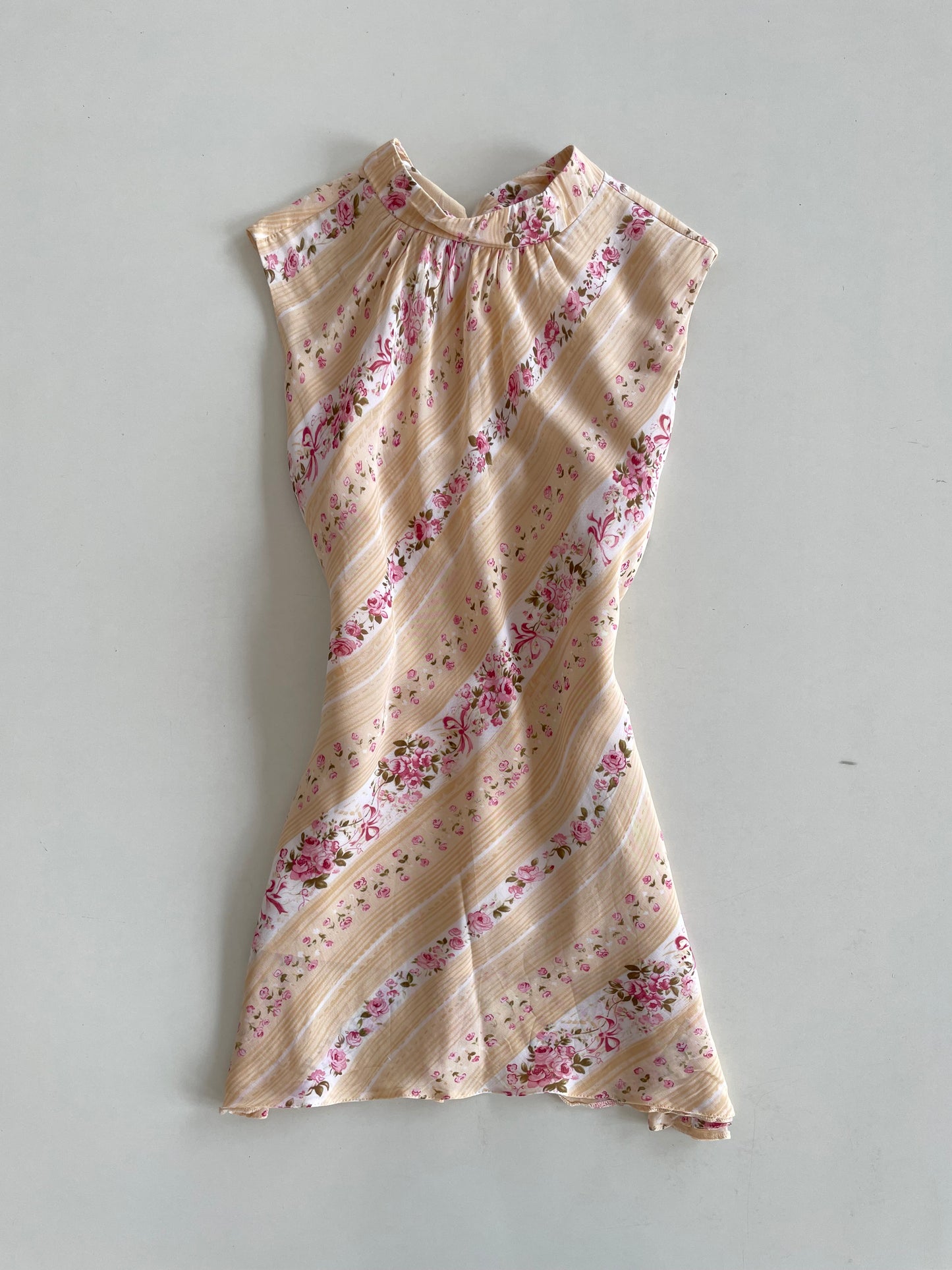 Vintage Peach Dress-Bust 44 to 46