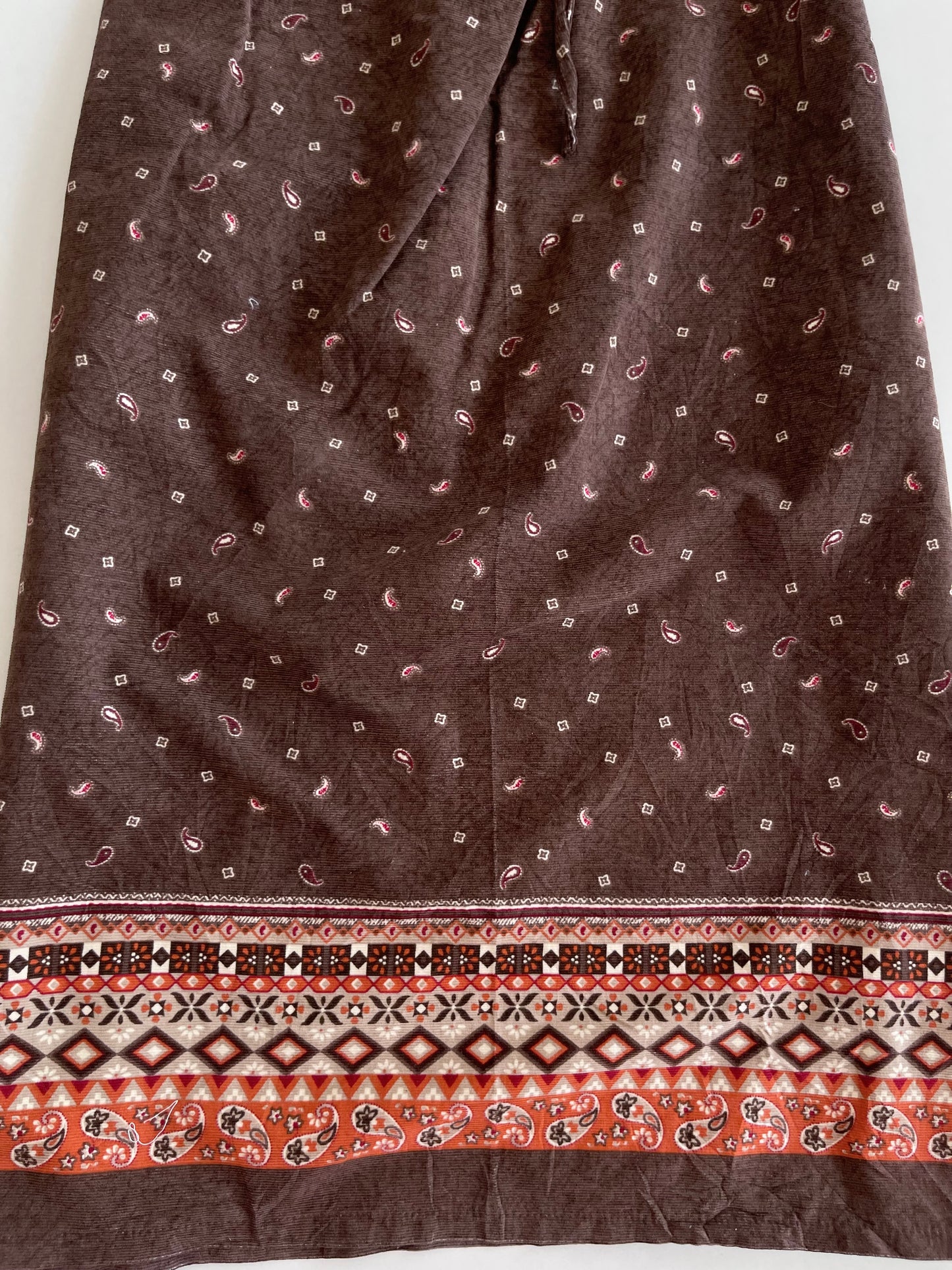 Vintage Corduroy Skirt-Waist 26 to 32