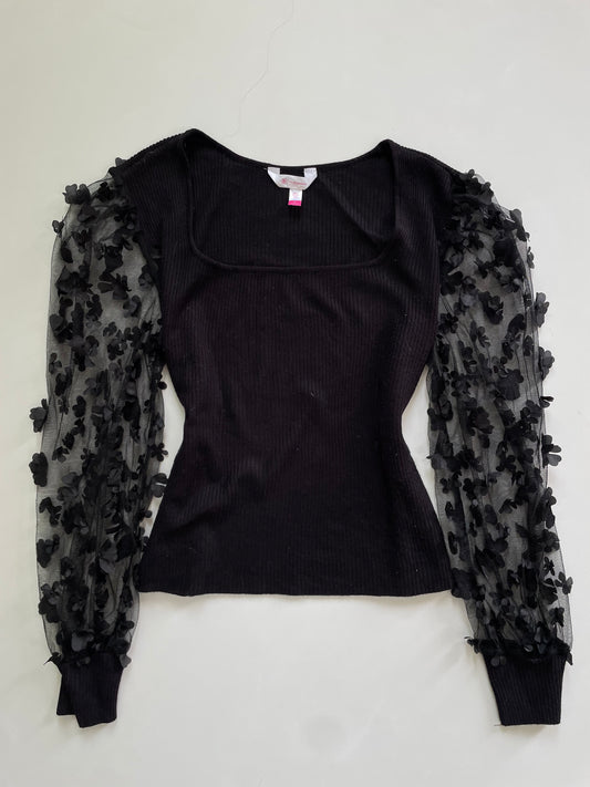 No Boundaries Pre Winter Top-Bust 38 to 42