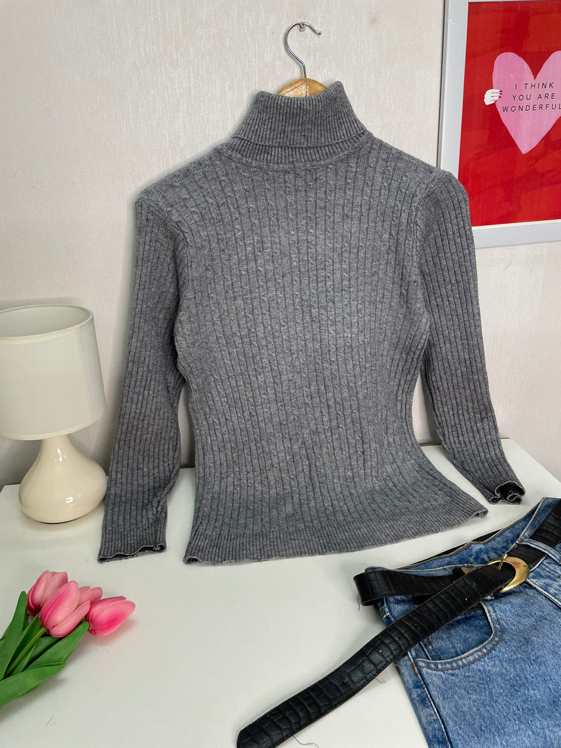 Soft Sweater - Bust 32 to 36