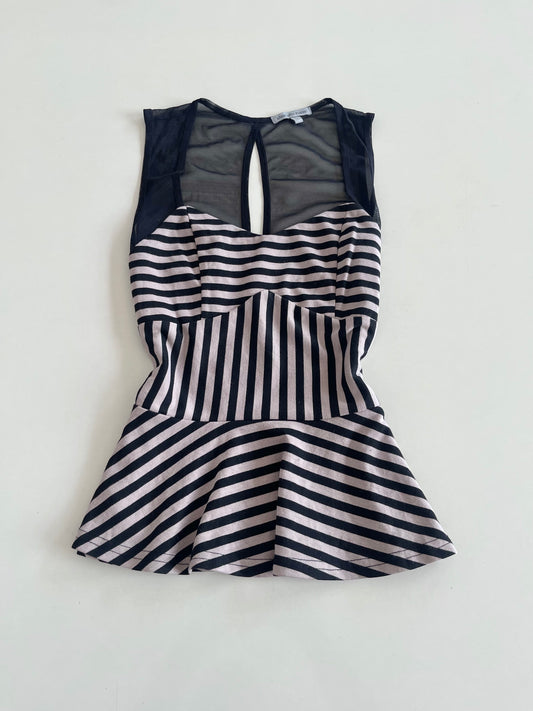 Charlotte Russe Top-Bust 28 to 30