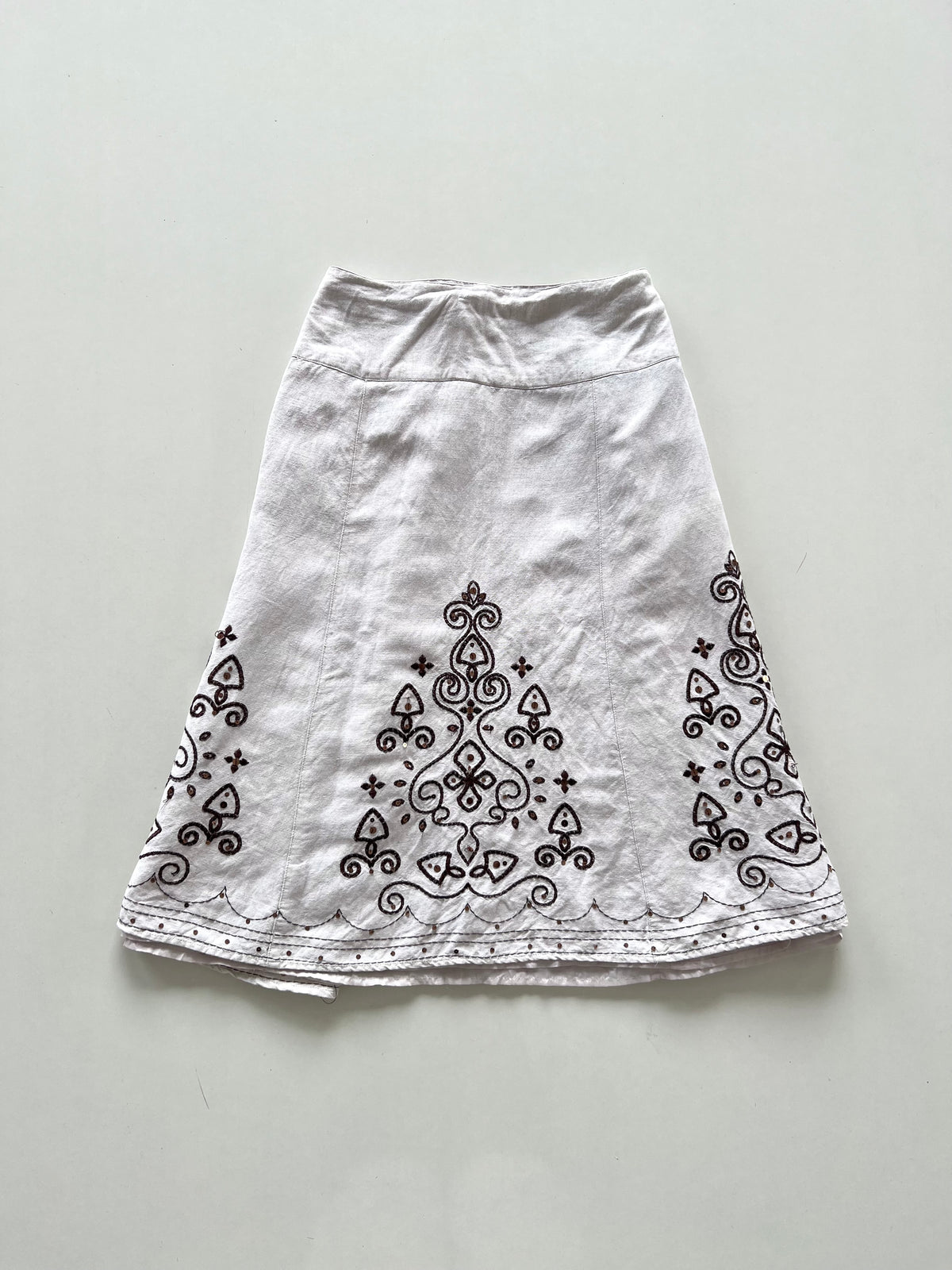 Dressbarn Embroidered Skirt-Waist 44