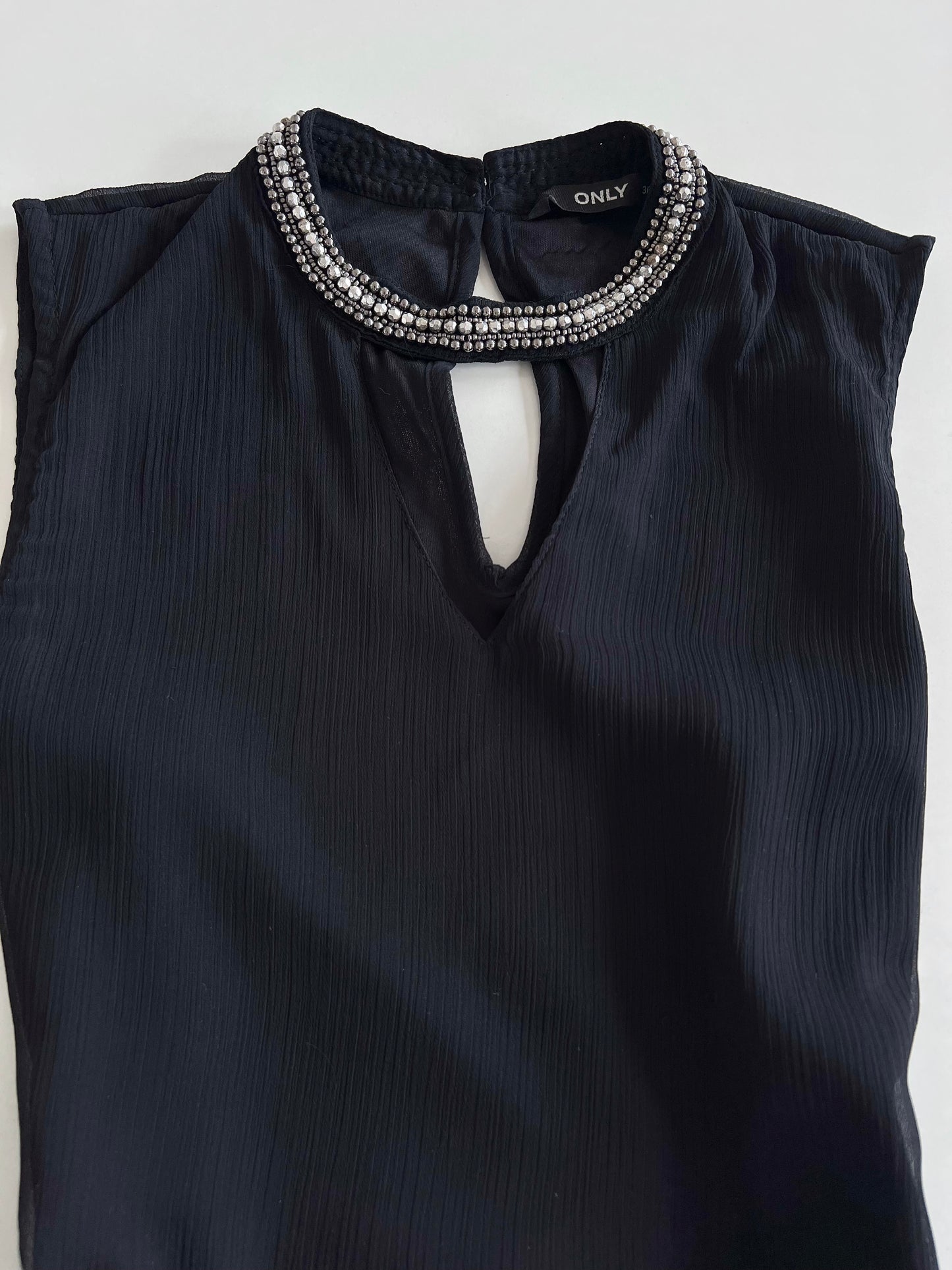 Only Embroidered Top-Bust 34
