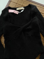 Load image into Gallery viewer, Qinsen Tagged Soft Winter Top-Bust 28 to 32