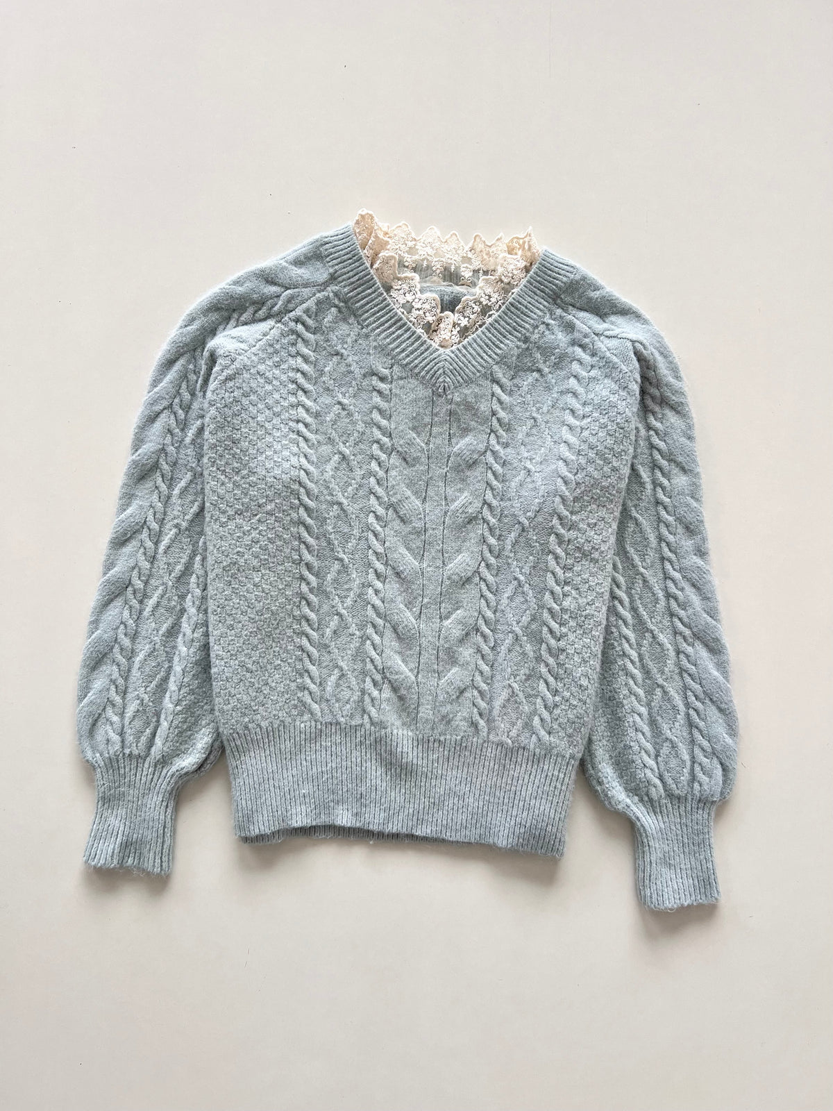 Pinterest Lace Sweater-Bust 42