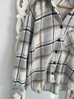 Load image into Gallery viewer, Super Thick Shacket-Chest 46
