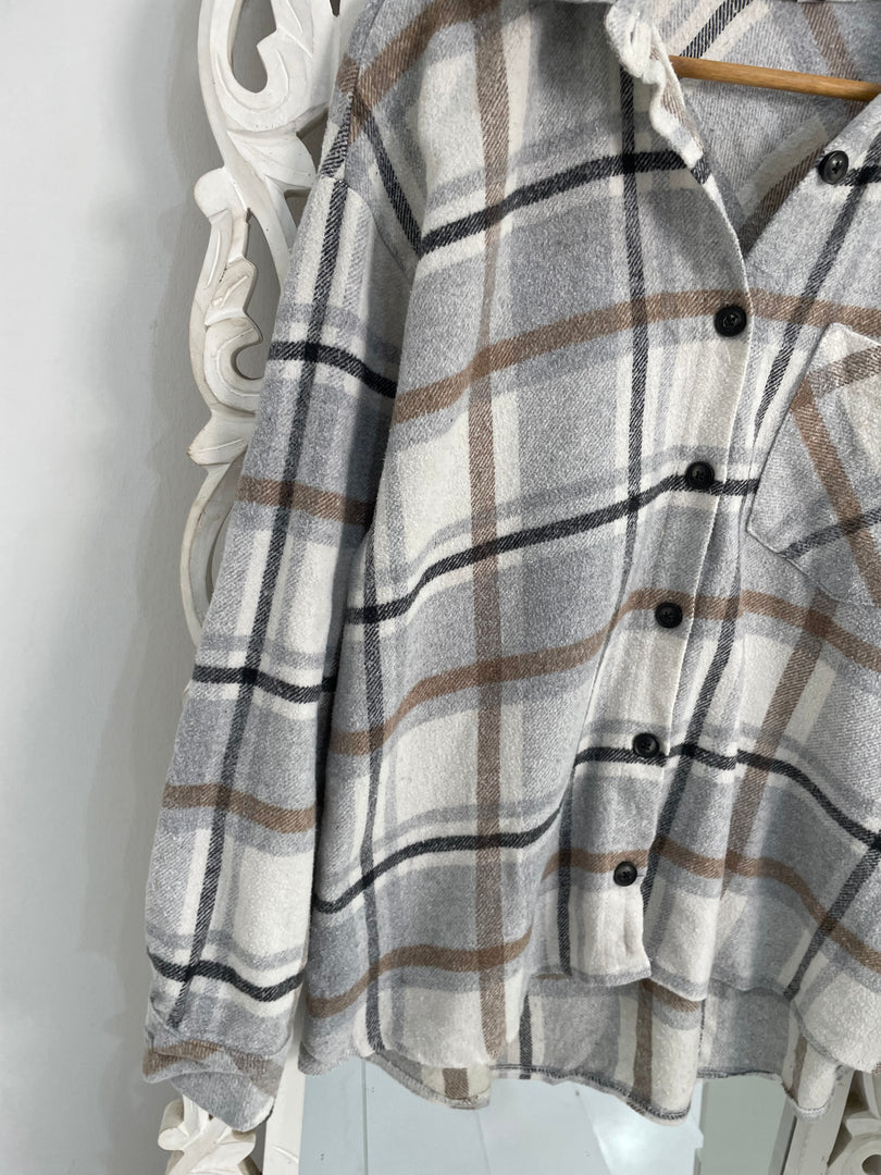 Super Thick Shacket-Chest 46