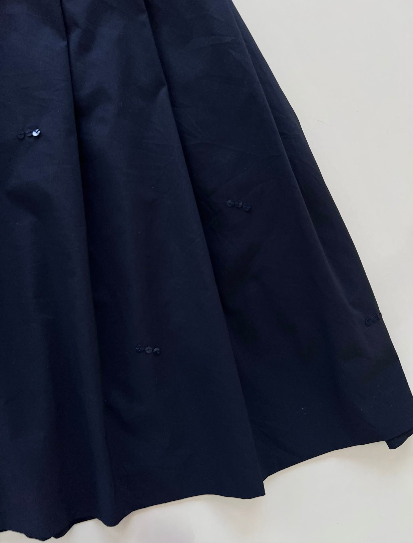 Uniqlo Skirt-Waist 32 to 34