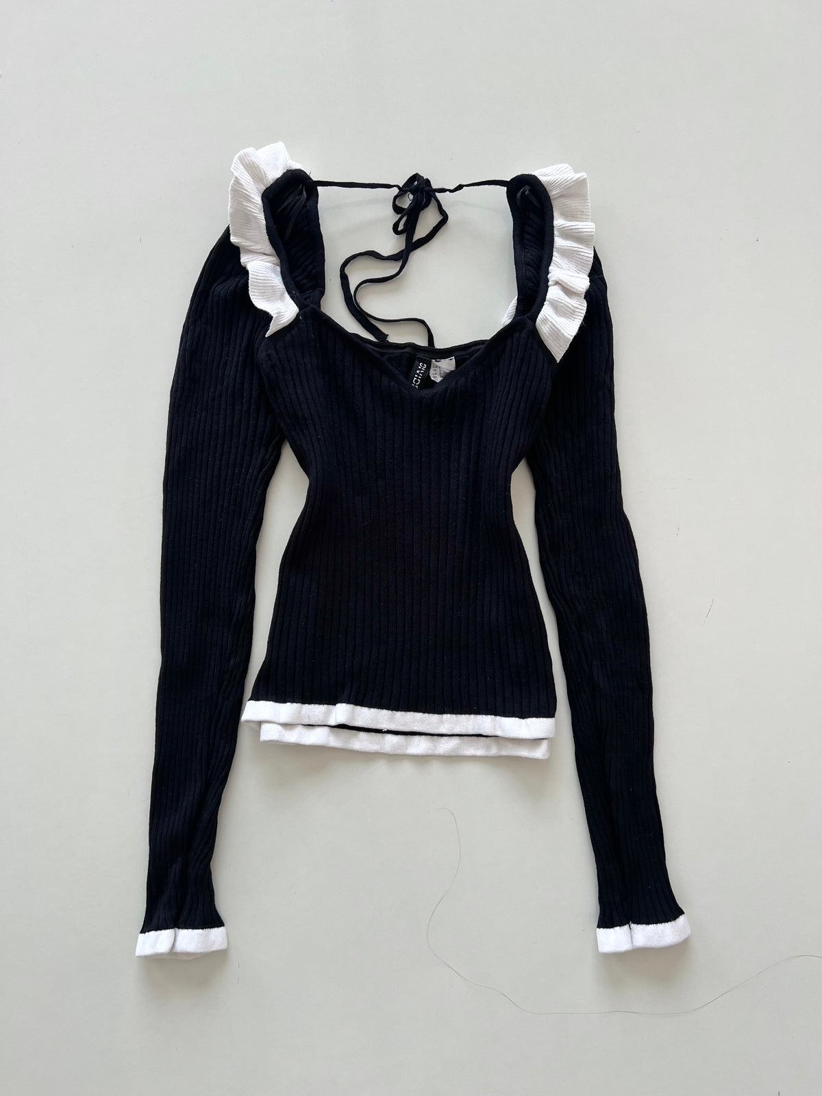 H&M Pre Winter Top-Bust 32 to 34