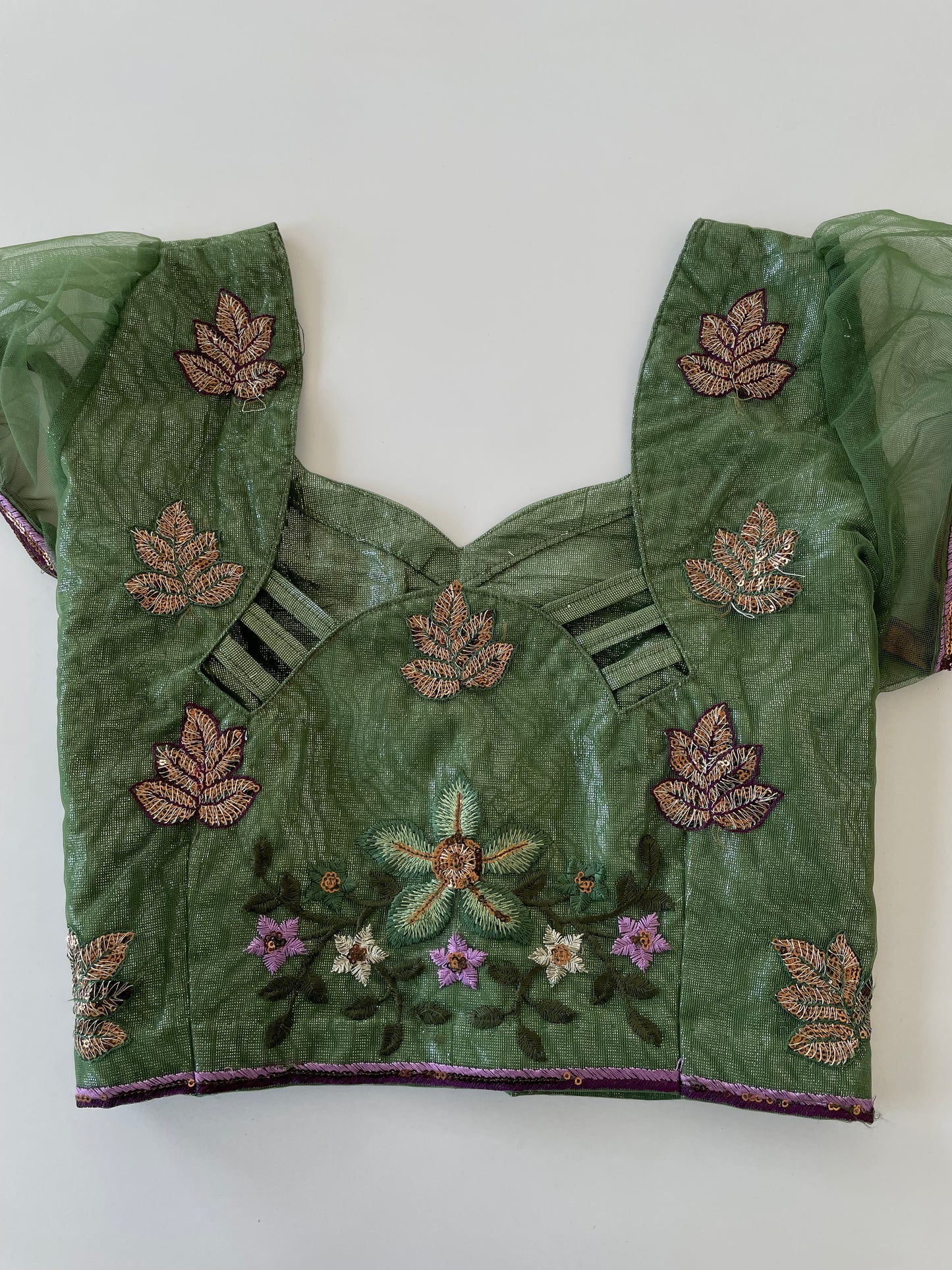 Desi Top-Bust 38