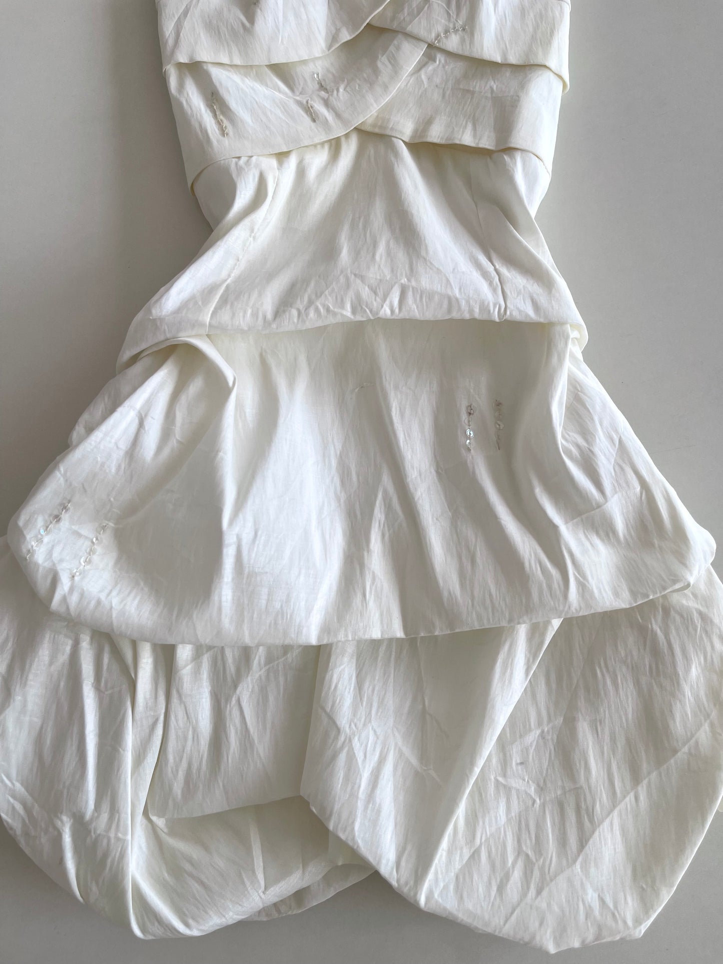Vintage White Dress-Bust 28