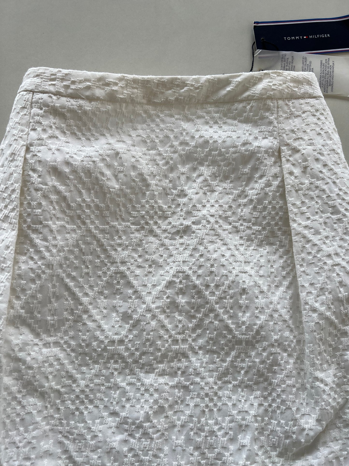 Tommy Hilfiger New Tagged Skirt-Waist 32