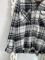 Load image into Gallery viewer, Super Thick Shacket-Chest 46
