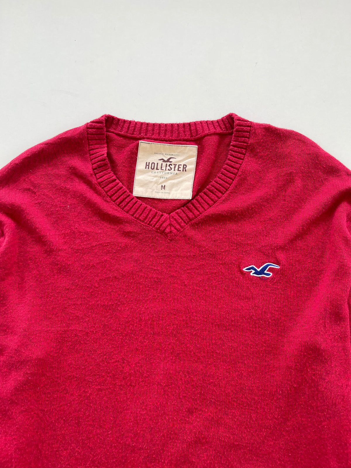 Hollister Vintage Sweater-Bust 40