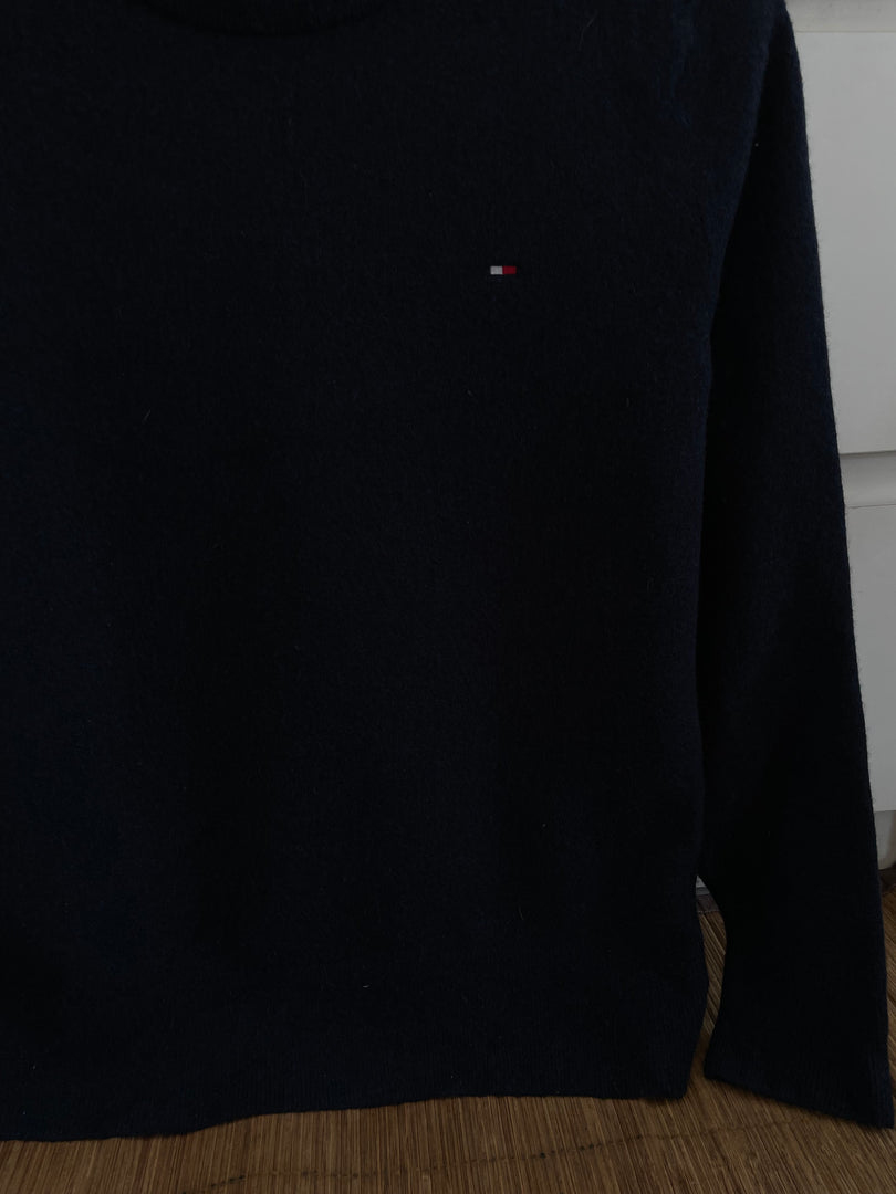 Tommy Hilfiger Extra Fine Wool Vintage Sweater-Chest 38