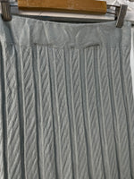 Load image into Gallery viewer, Wark Cable Knit Skirt-Waist 26 to 30
