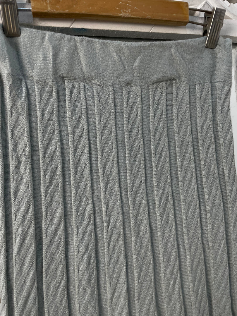 Wark Cable Knit Skirt-Waist 26 to 30