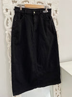 Load image into Gallery viewer, Denim Skirt-Waist 28 to 30
