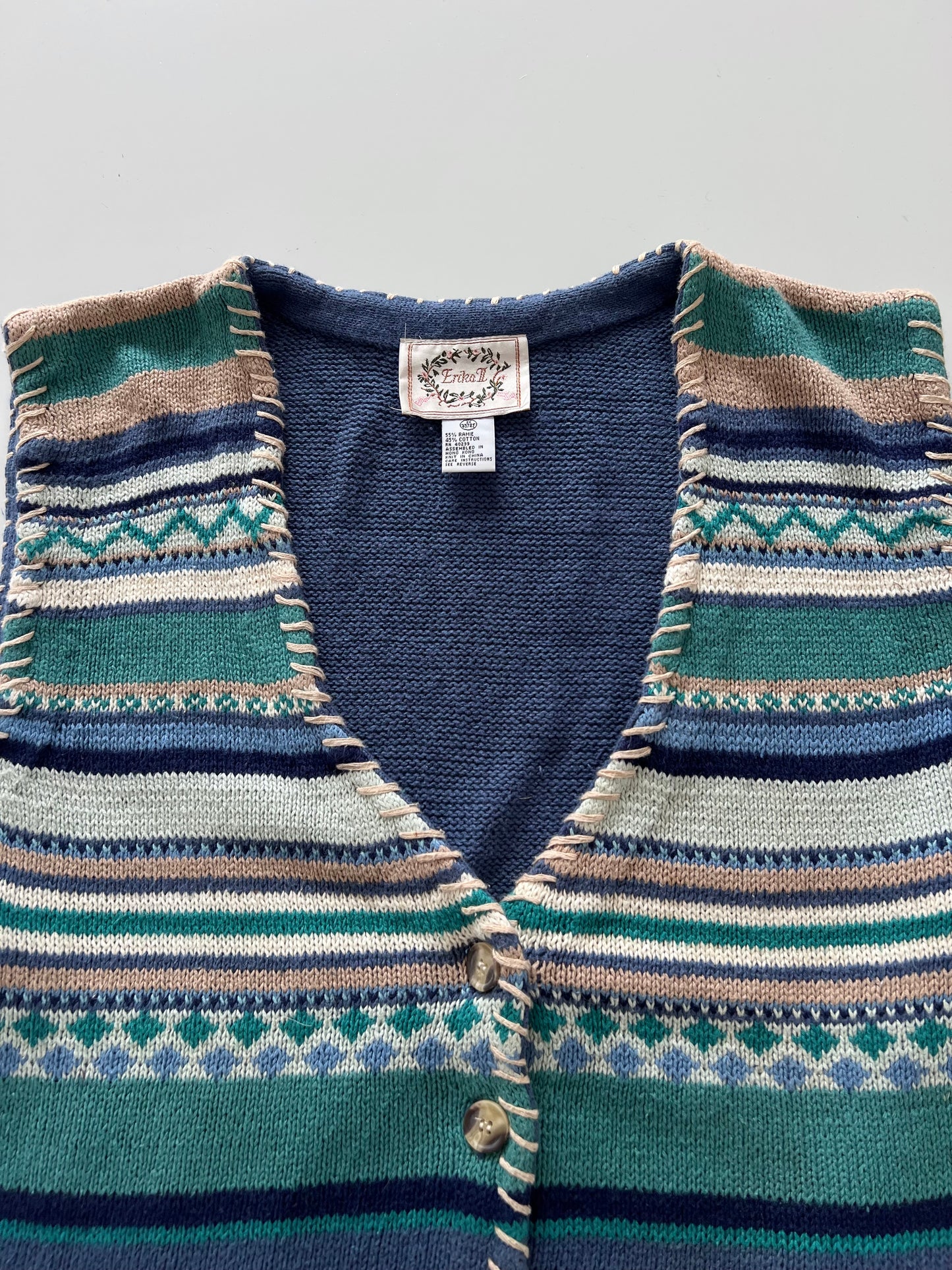 Erika Embroidered Sweater-Bust 46