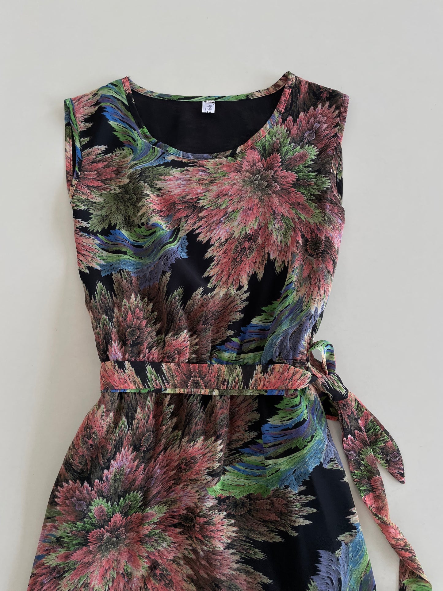 Vintage Belted Dress-Bust 38