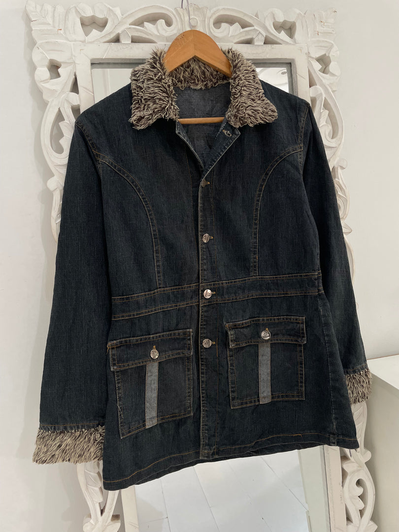 Y2k Denimwear-Chest 36