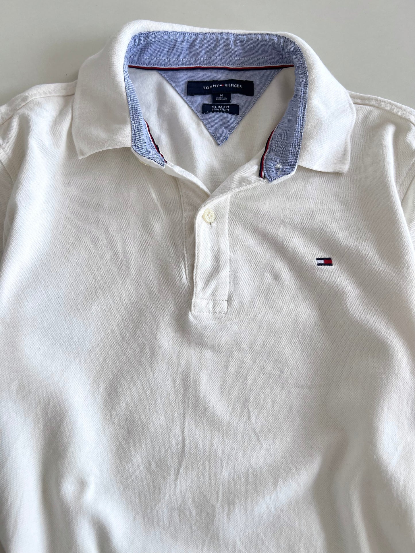 Tommy Hilfiger 97% Cotton Vintage T-Shirt-Bust 40