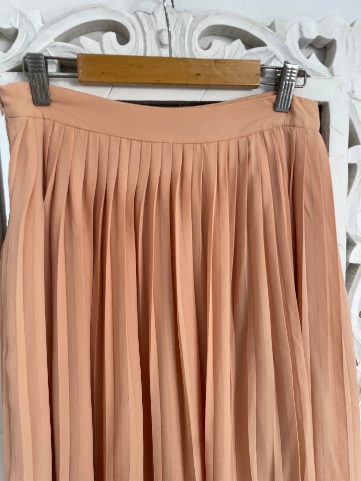 Peach Pleated Skirt-Waist 28