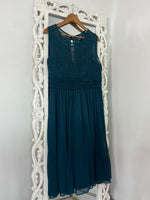 Load image into Gallery viewer, Mariposa Dress-Bust 38
