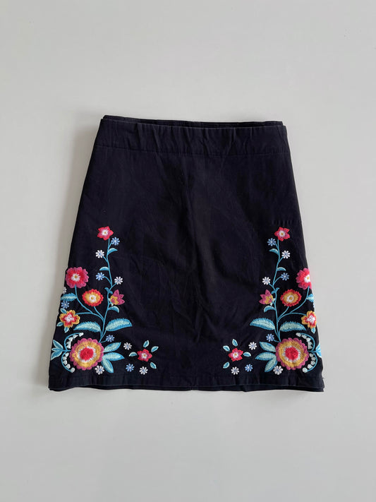 Cache Cache Embroidered Skirt-Waist 32
