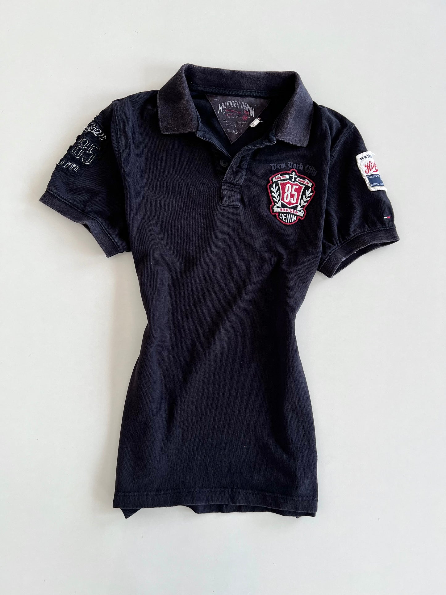 Tommy Hilfiger 100% Cotton Vintage T-Shirt-Bust 38 to 40