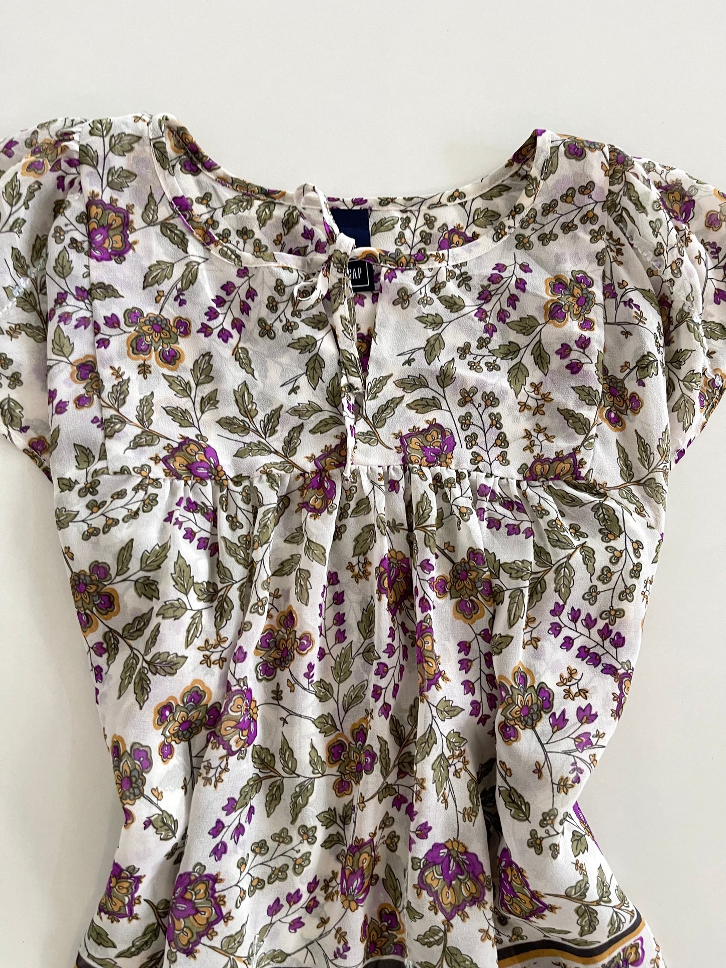 Gap Sheer Top-Bust 42