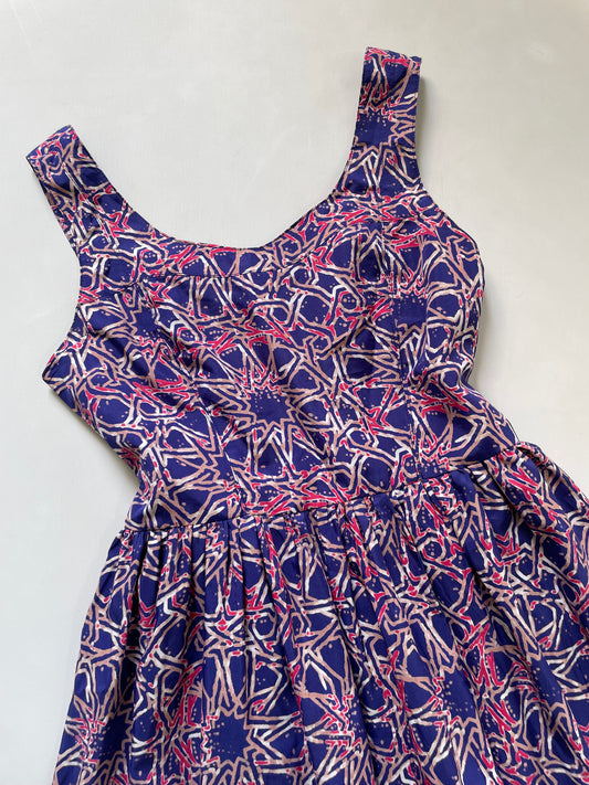 Dress-Bust 34