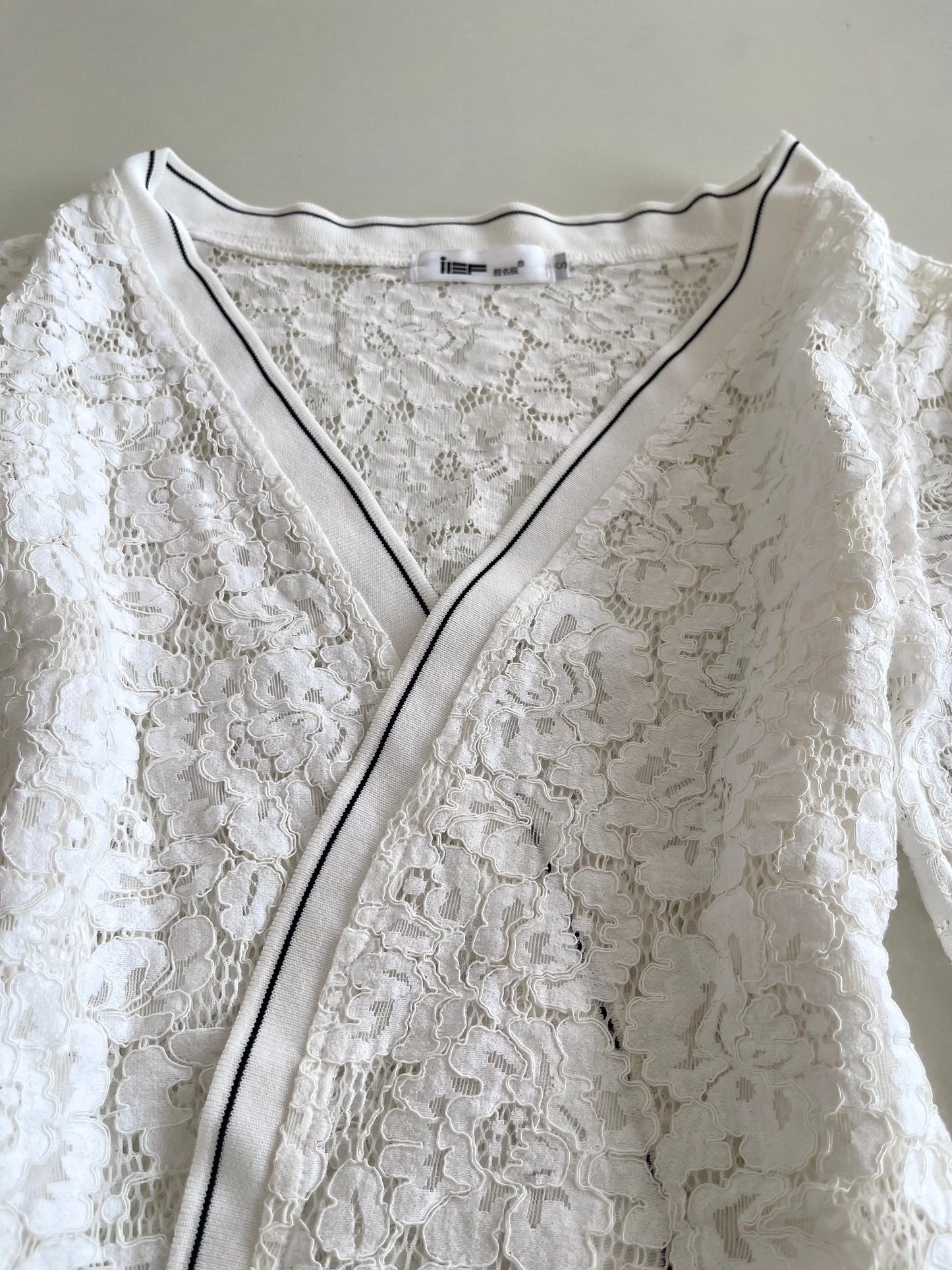 Sheer Shrug-Bust 34