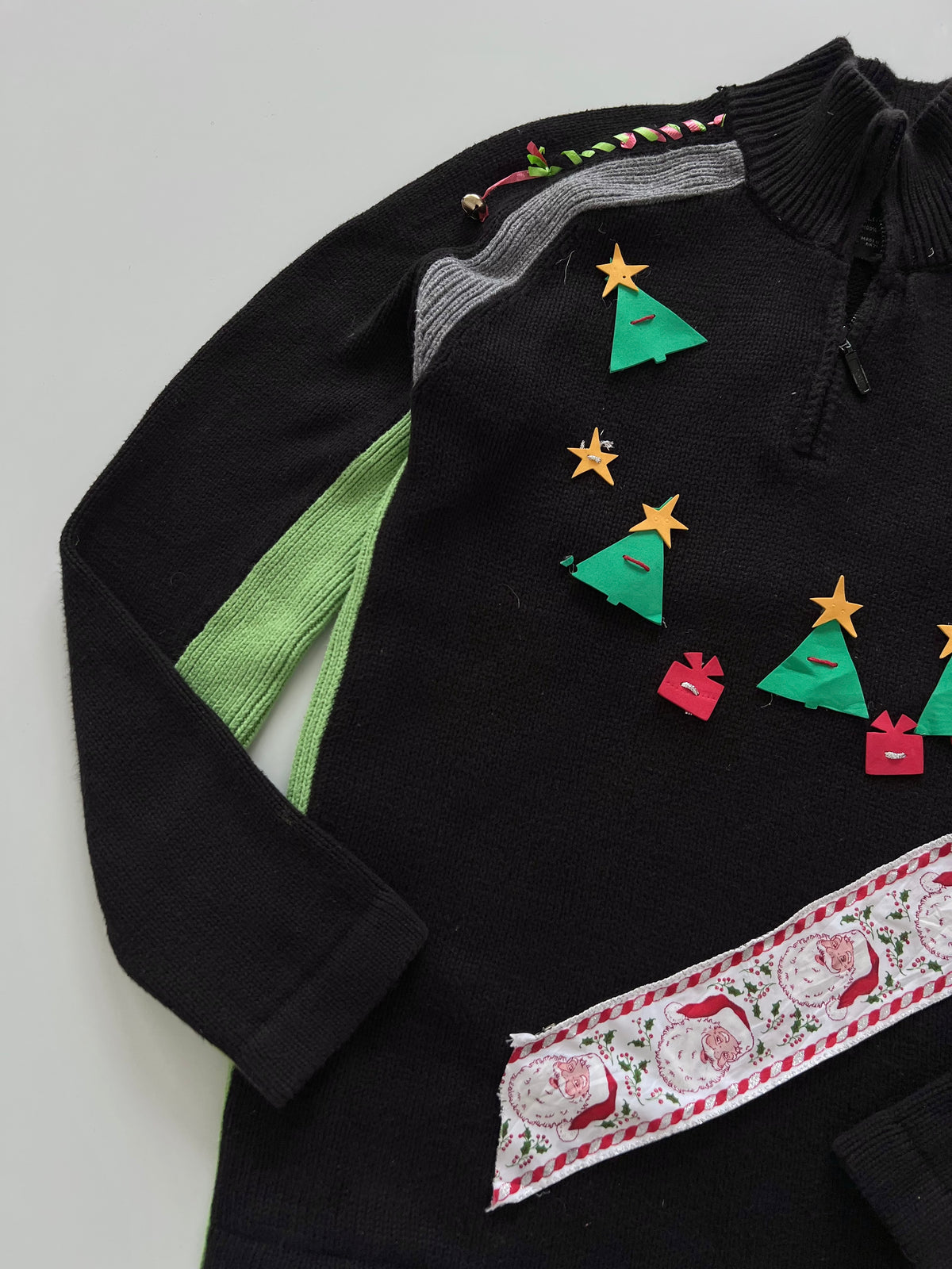 Skyhawk Embroidered Christmas Zipper Sweater-Bust 40