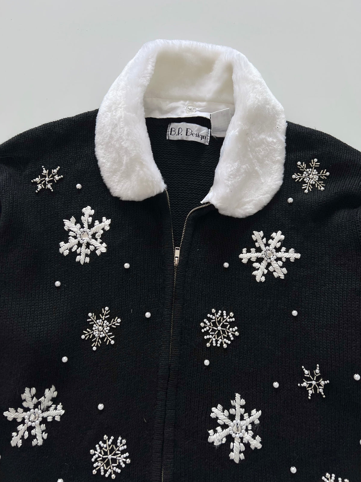 BP Design Christmas Hand Embroidered Zipper Sweater-Bust 46