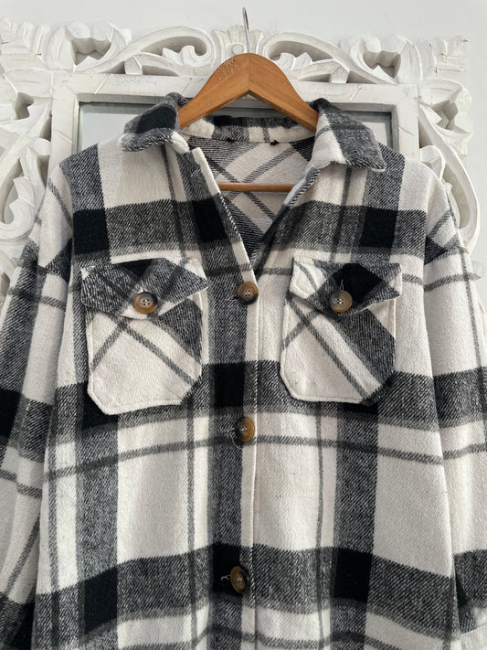 Super Thick Shacket-Chest 38