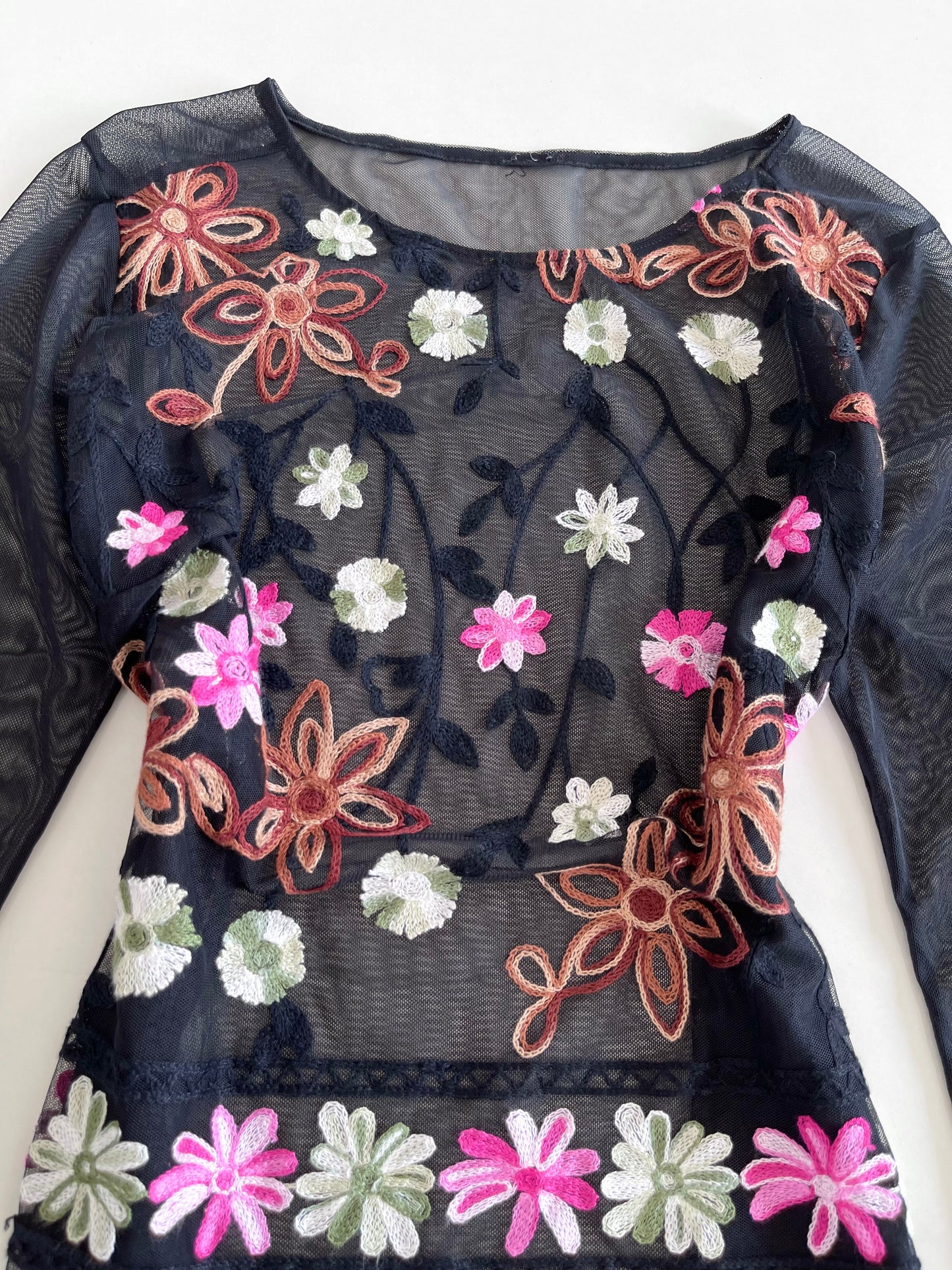 Vintage Embroidered Sheer Top-Bust 40