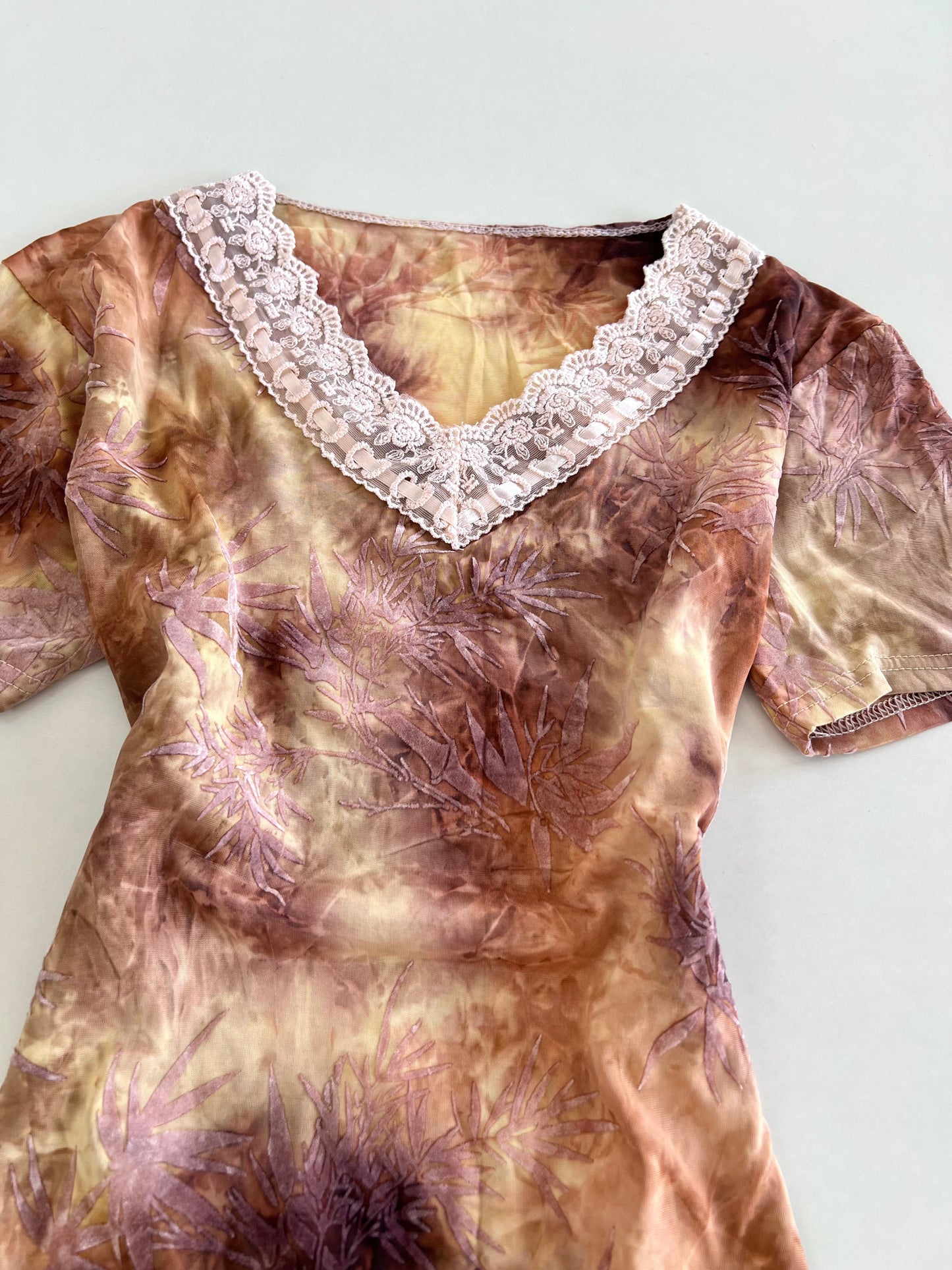 Vintage Lace Top-Bust 36 to 38