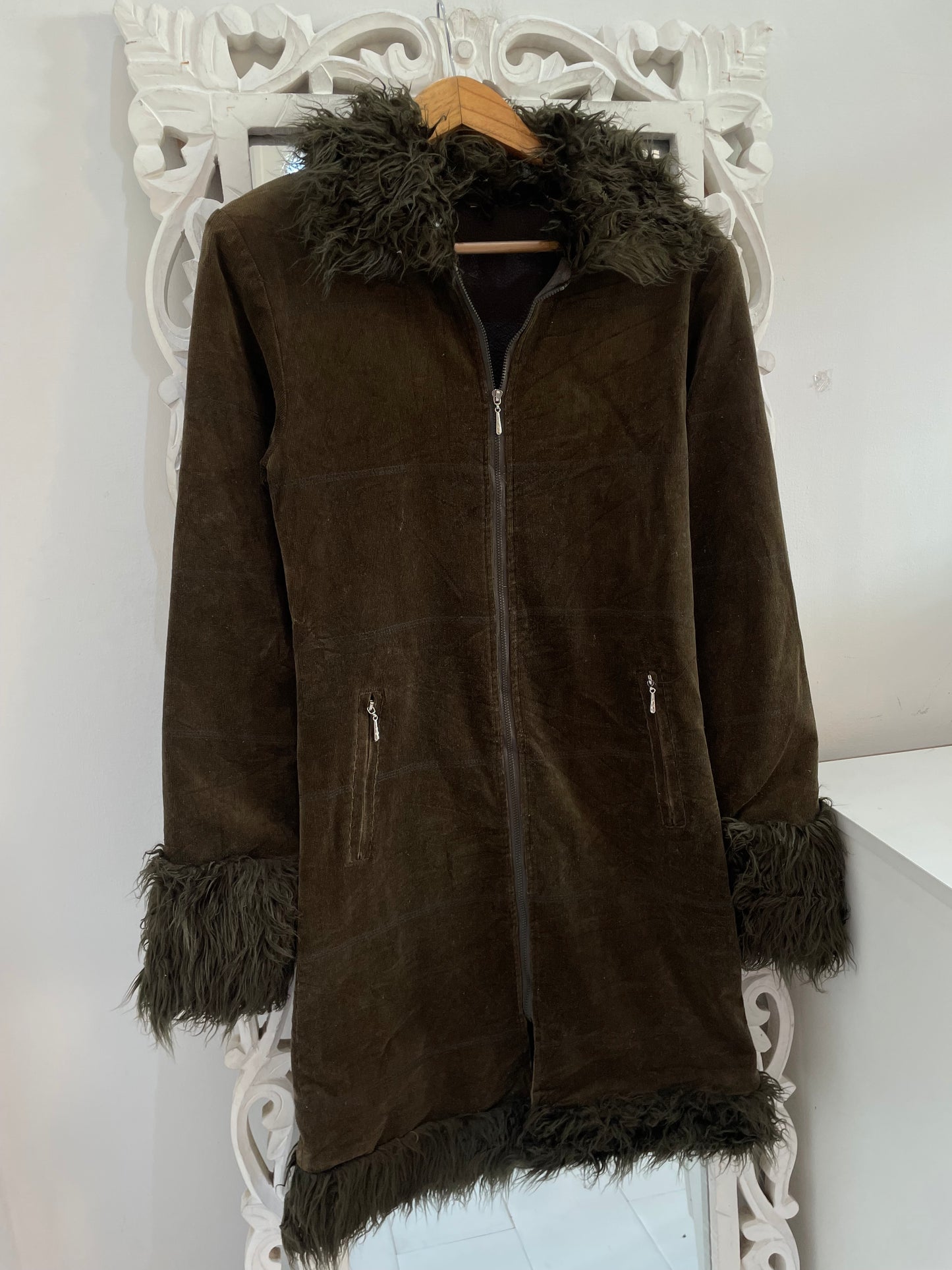 Vintage Fur Lined Corduroy Jacket-Bust 32