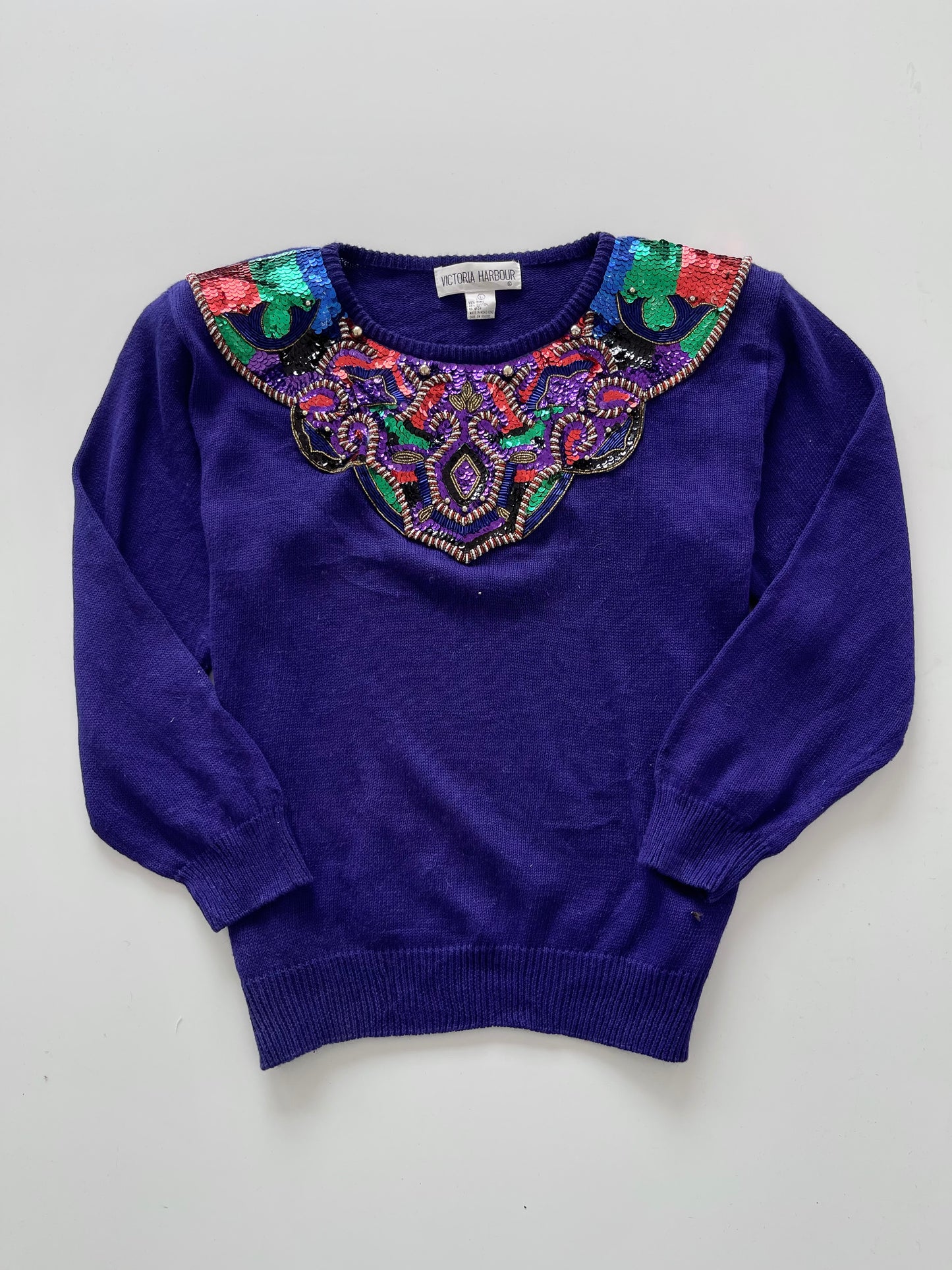 Victoria Harbour Embroidered Sweater-Bust 46