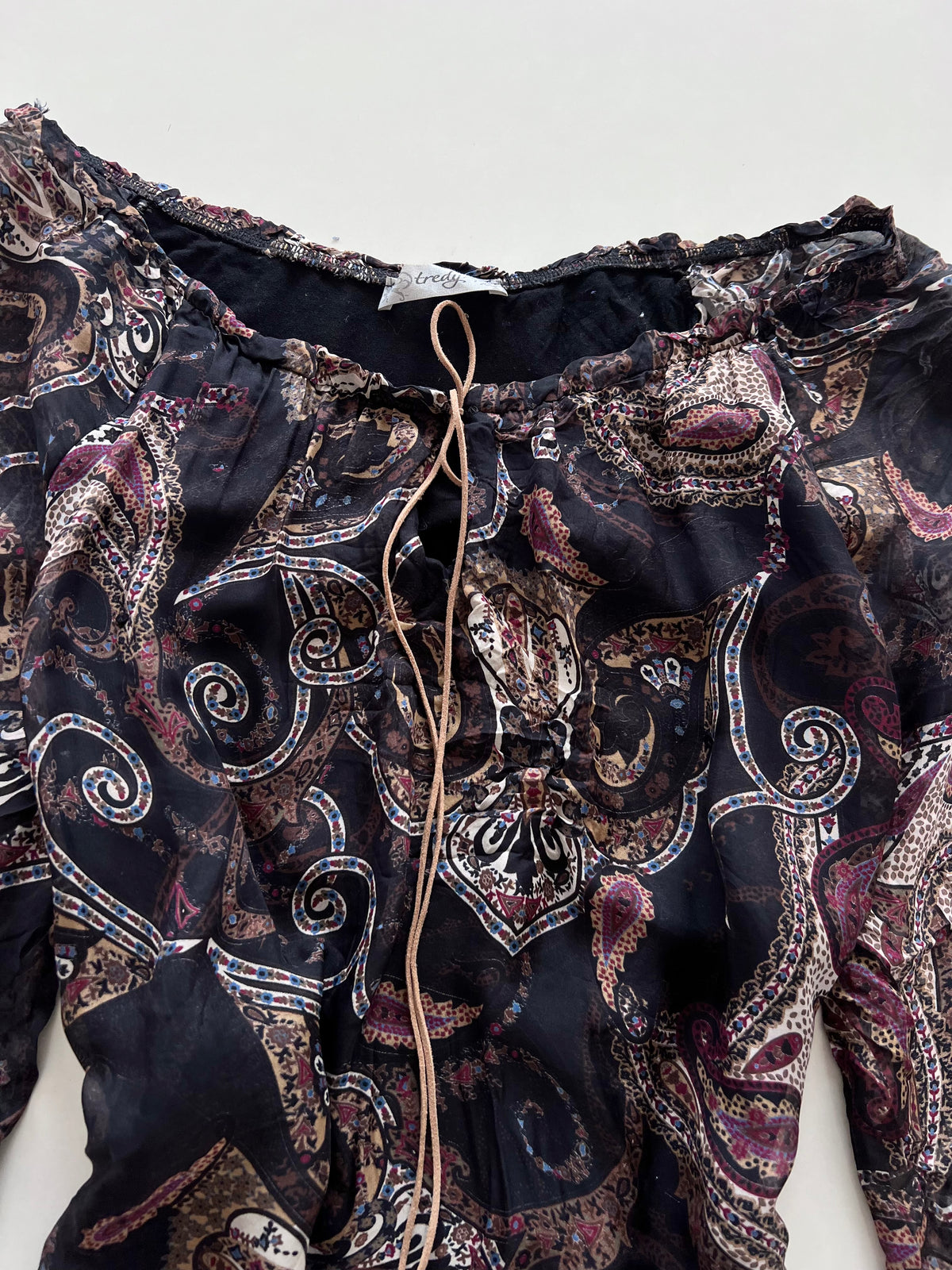 Tredy Vintage Paisley Top-Bust 44 to 46