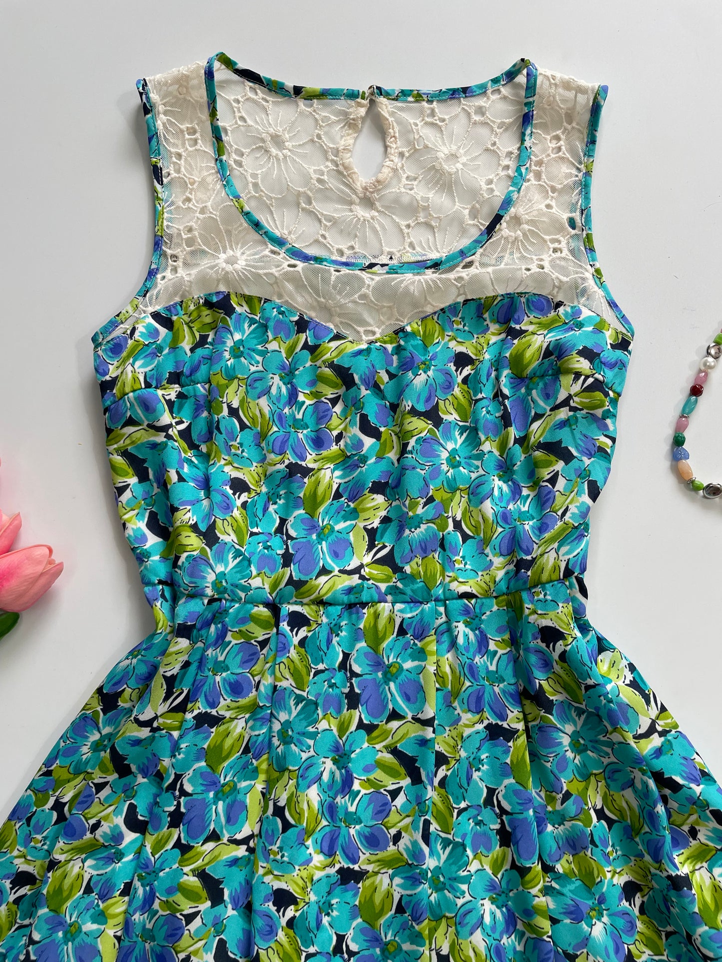 Dress-Bust 30
