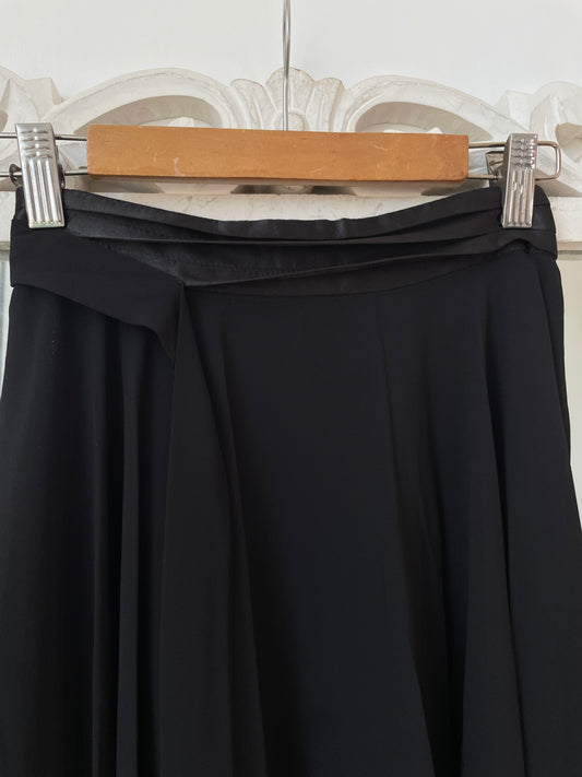 Solid Black Prairie Skirt-Waist 28