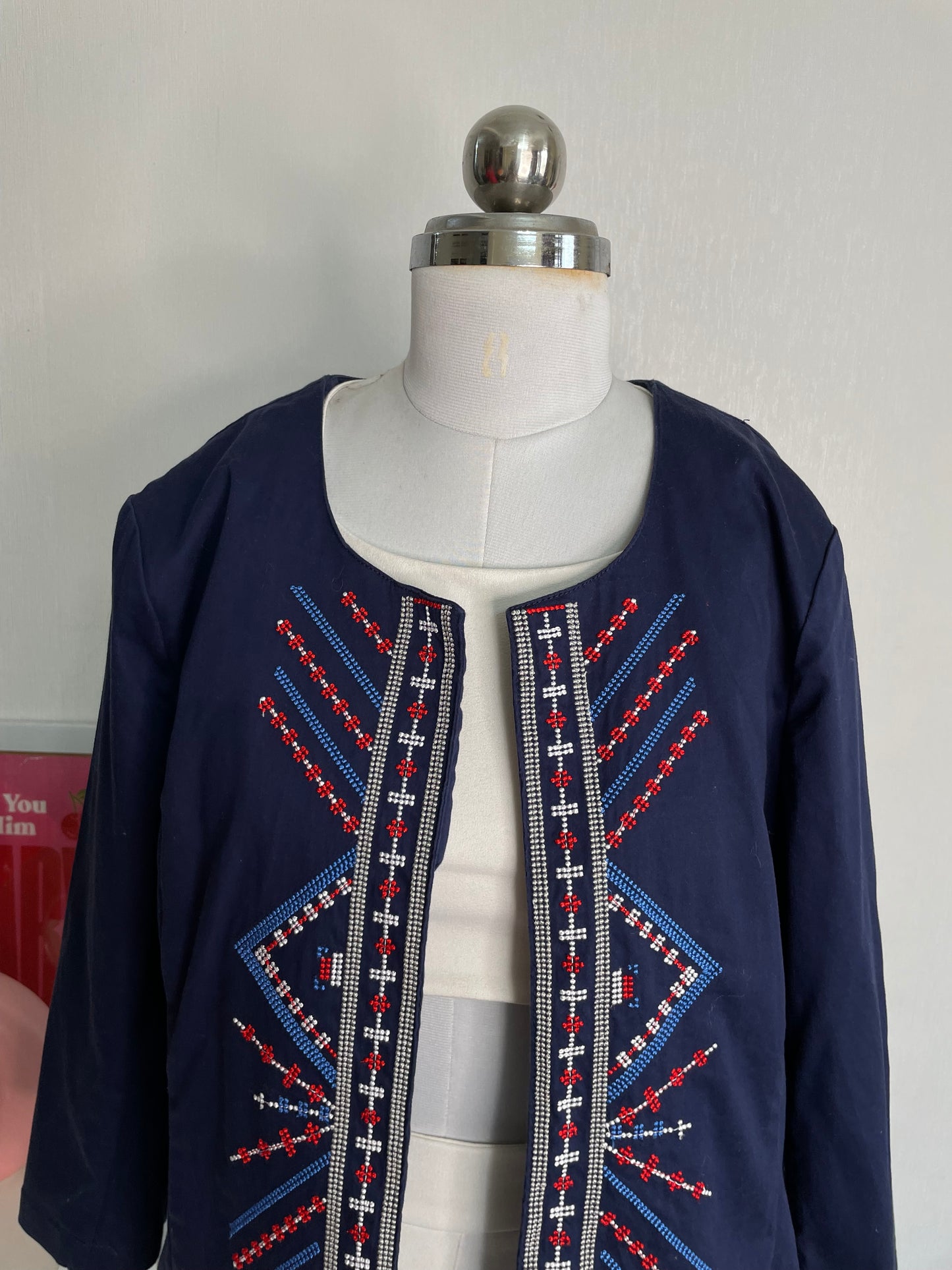 KATIES EMBROIDERED BLAZER - BUST 44