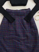 Load image into Gallery viewer, Purple Plaid Long Skirt-Waist 28
