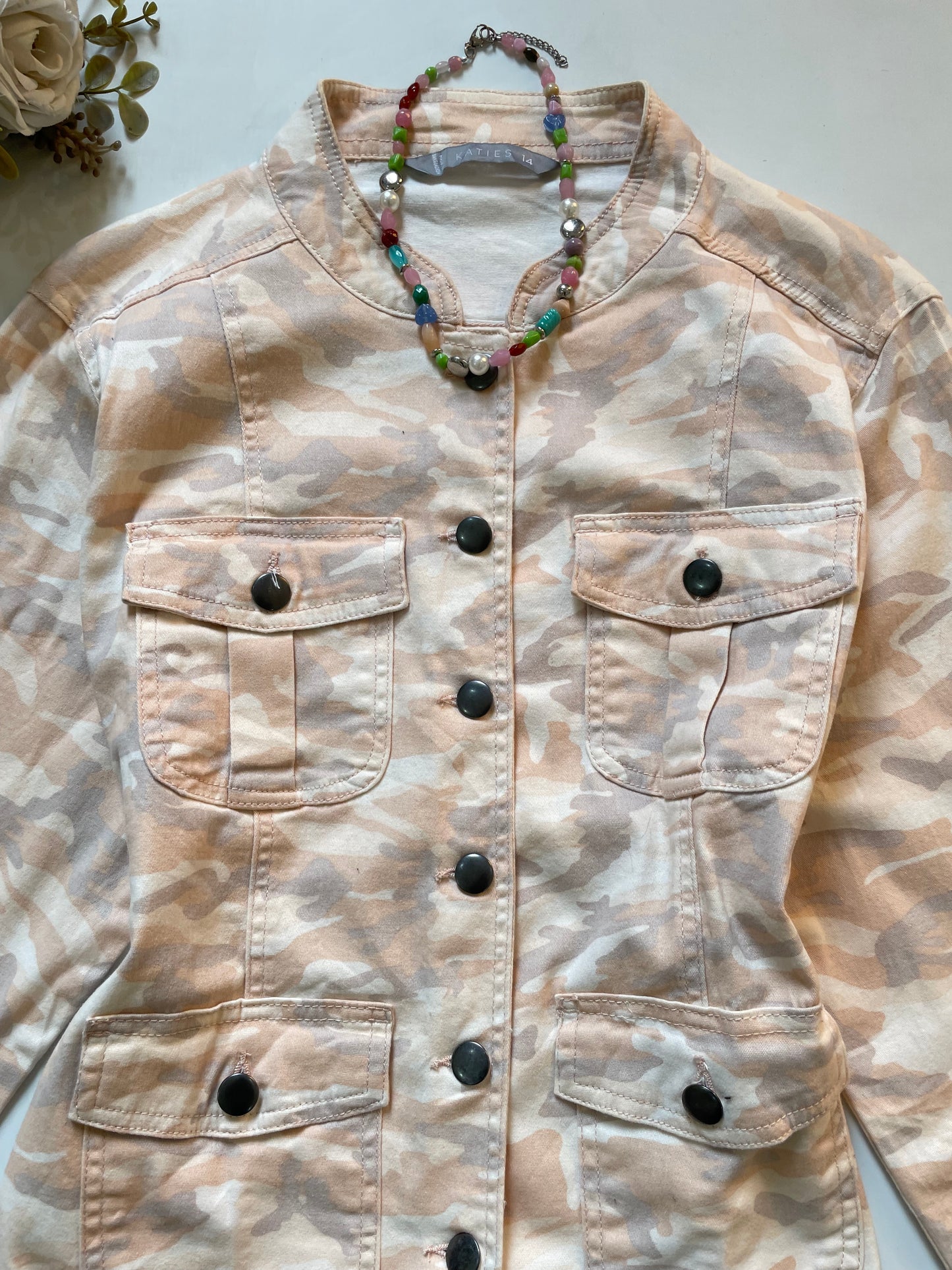 Katies Denimwear-Chest 42