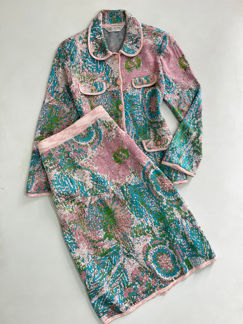 Vintage Set-Bust 40 Waist 30 to 32