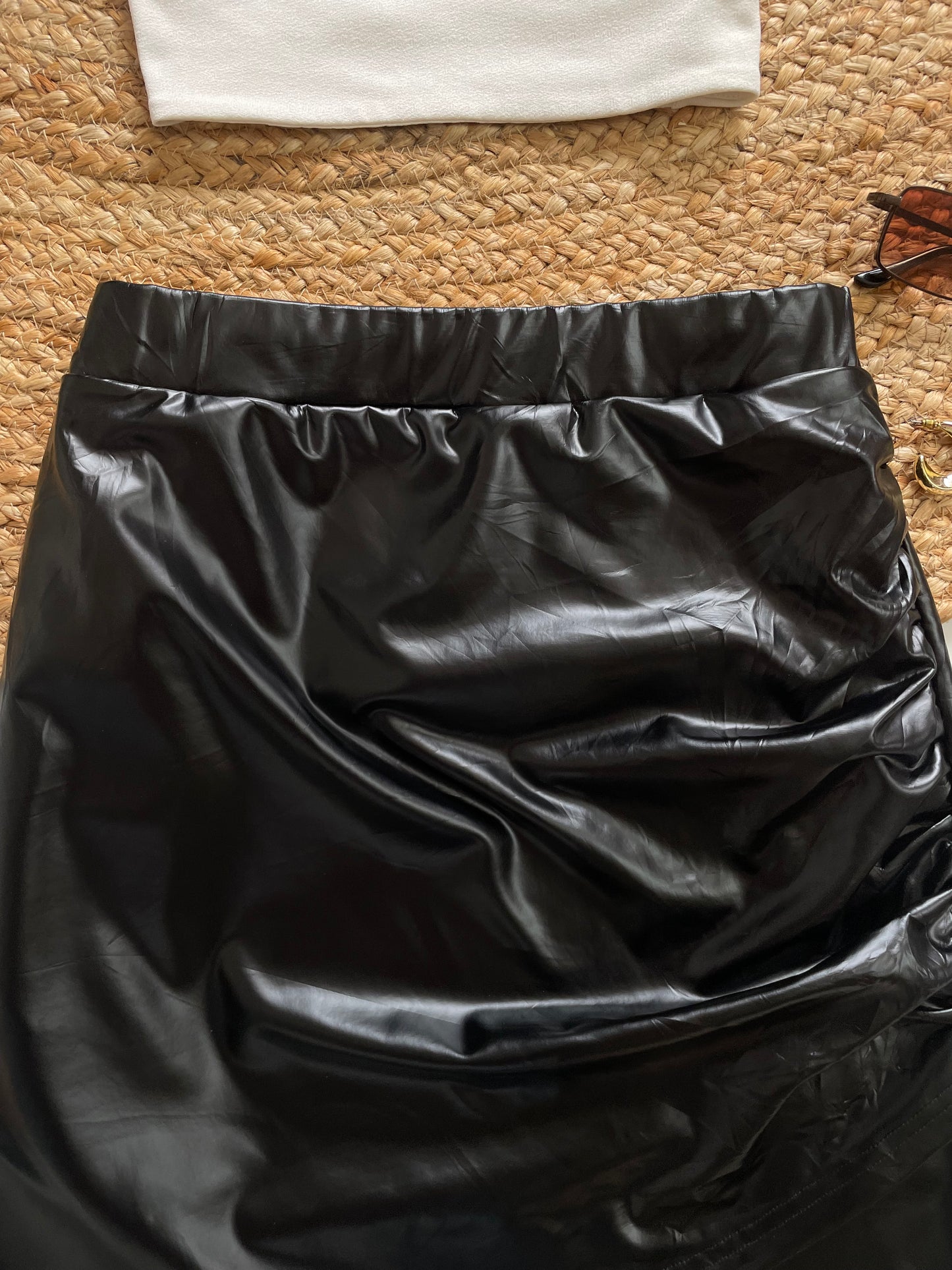 LEATHER SKIRT-WAIST 34 TO 36